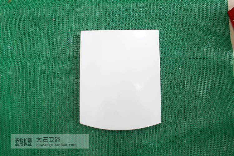 加厚新款马桶盖短款方型缓降脲醛座便器盖板 孔距12-25厘米