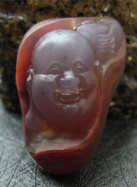 巴西玛瑙人物笑佛俏色豹纹吊坠
