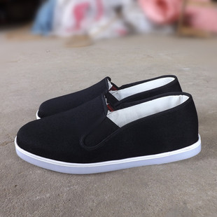 白革边懒人鞋 休闲防滑 塑料底白革边松紧带布鞋 现做透气男鞋