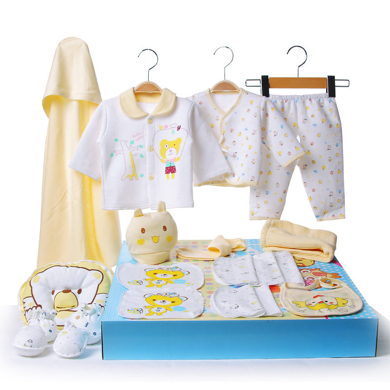 Coffret cadeau pour bébé - Vêtements + Accessoires - Ref 1956344 Image 1
