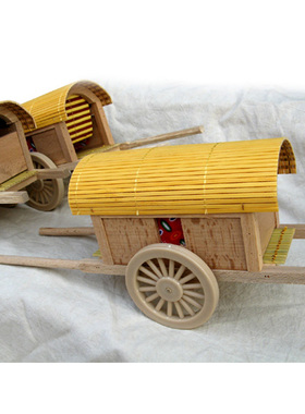 农家乐供应木制微型马车、马、车模型、古车装饰装饰物及天棚