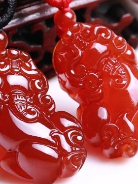 貔貅红黑色玛瑙水晶饰品项链吊坠