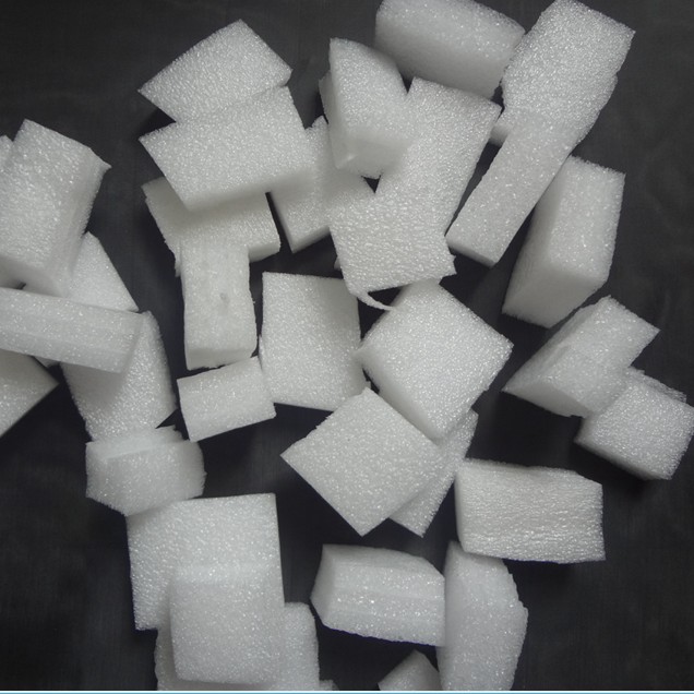 EPE珍珠棉填充料泡沫不规则块抗震防挤压缓冲包装棉填充物