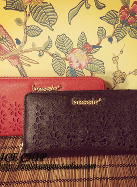 包邮 日系风 镂空花瓣长款钱包 女 pu十字纹手拿包大 多卡位