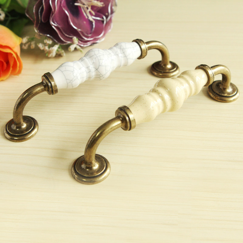 葫芦型128mm长条陶瓷拉手 田园仿古实木家具衣柜碎裂纹米黄带点