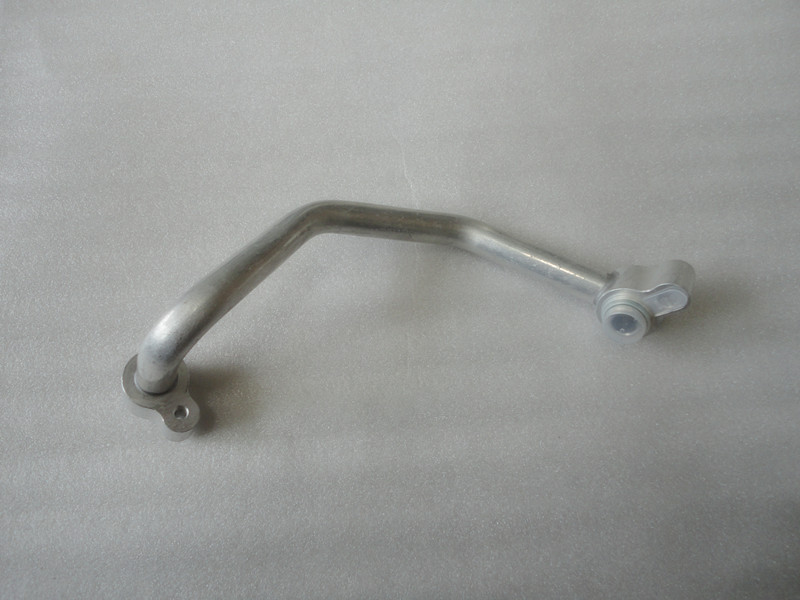 适配马自达6空调管奔腾B70Mazda6马六空调管高压管C230-61464正品