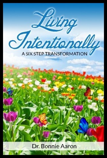 【预售】living intentionally: a six-step transformation