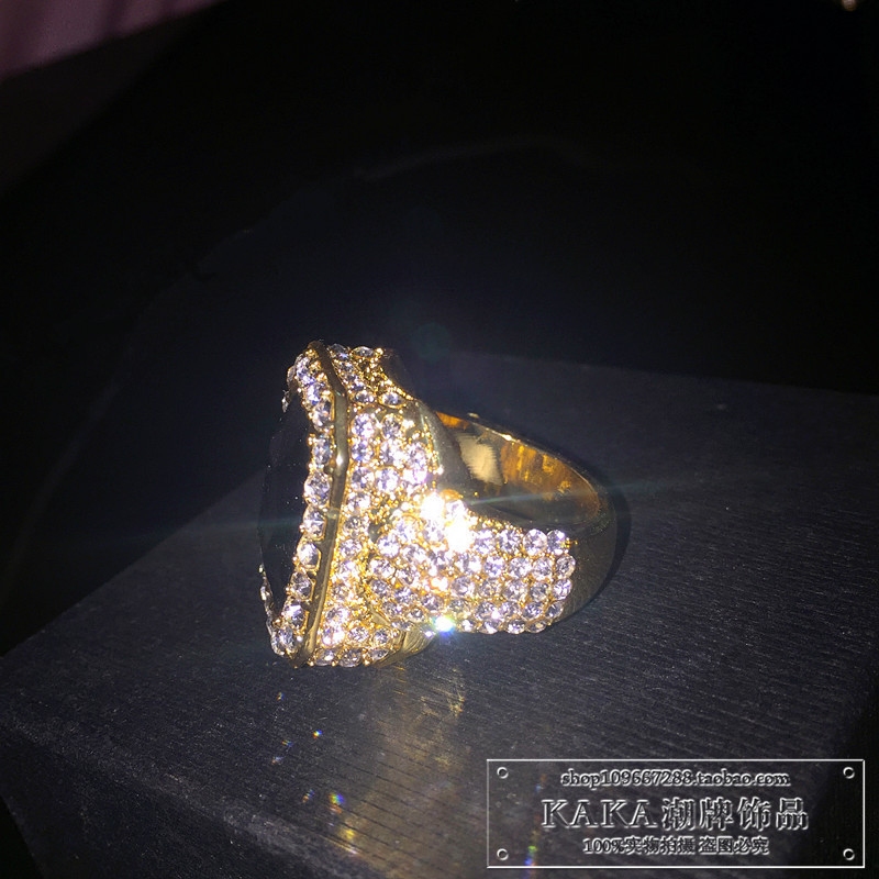 超闪黑宝石男士嘻哈风水钻金戒指