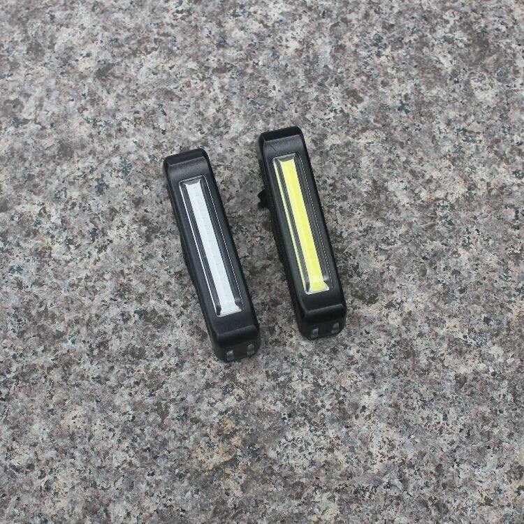 Eclairage pour vélo - phare - Ref 2398933 Image 1