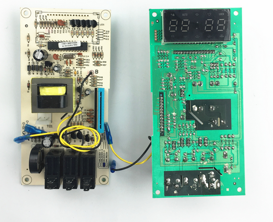 原装拆机，没修过，实物拍图，默认韵达，当天发货 买电视主板的亲，请看清标题的屏型号