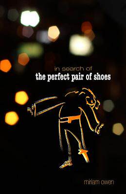 【预售】In Search of the Perfect Pair of Shoes