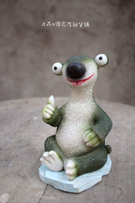 欧美复古田园乡村酒吧冰河树懒希德公仔树脂存钱罐摆件 新年礼物