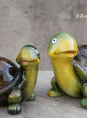 简约现代风桌面树脂摆件结婚礼物