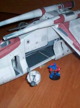 科幻宇宙太空飞船星球大战共和国LAAT炮艇模型星战模型statwars