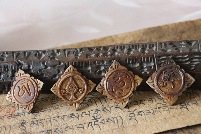 老佛珠念珠手串配件背云西藏民俗牦牛骨雕刻散珠吊坠挂件