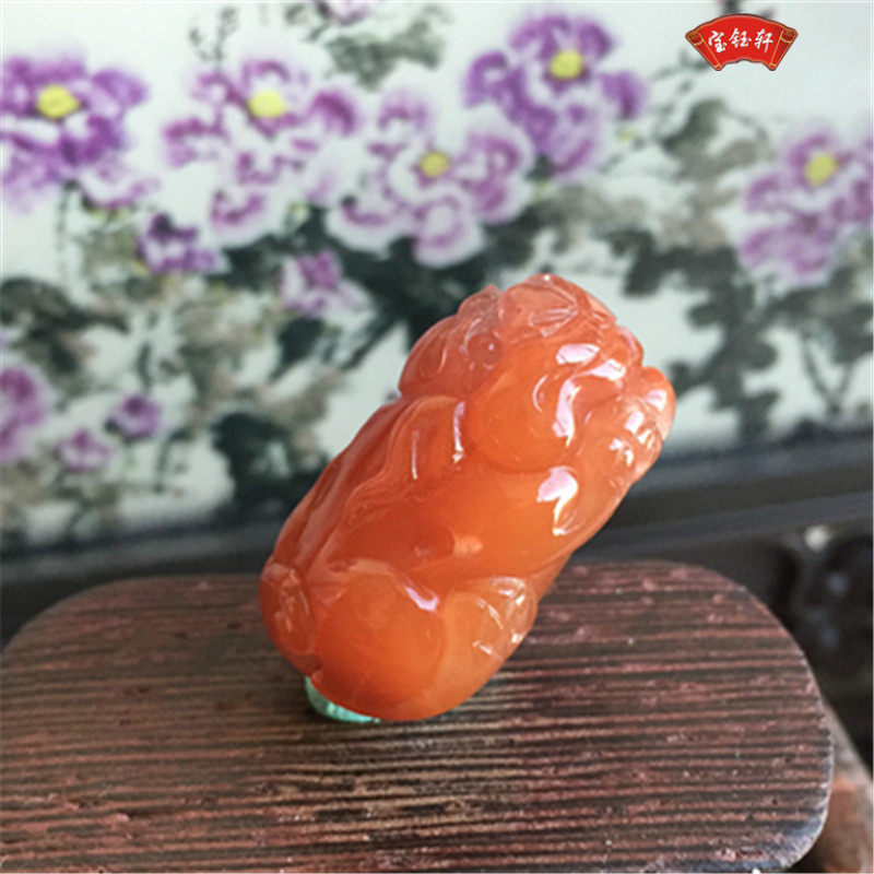 天然川料南红玛瑙貔貅吊坠雕件 樱桃红瑞兽挂件雕刻项坠