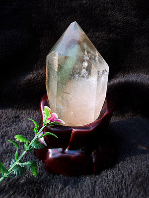 晶山角天然绿幽灵净高水晶柱