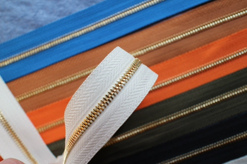 Riri m4 zipper pure медные кукурузные зубы золото