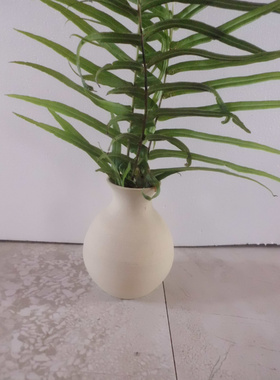 陶瓷石湾公仔小花瓶酒柜礼物摆件