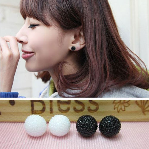 黑白两色可爱反光小球无耳洞软垫耳夹 假耳环学院女学生夹子耳钉