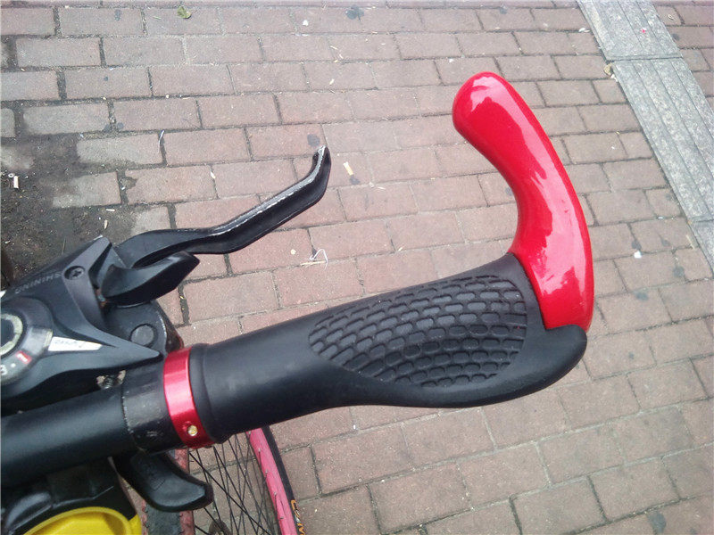 Poignées de vélo - Ref 2356322 Image 1