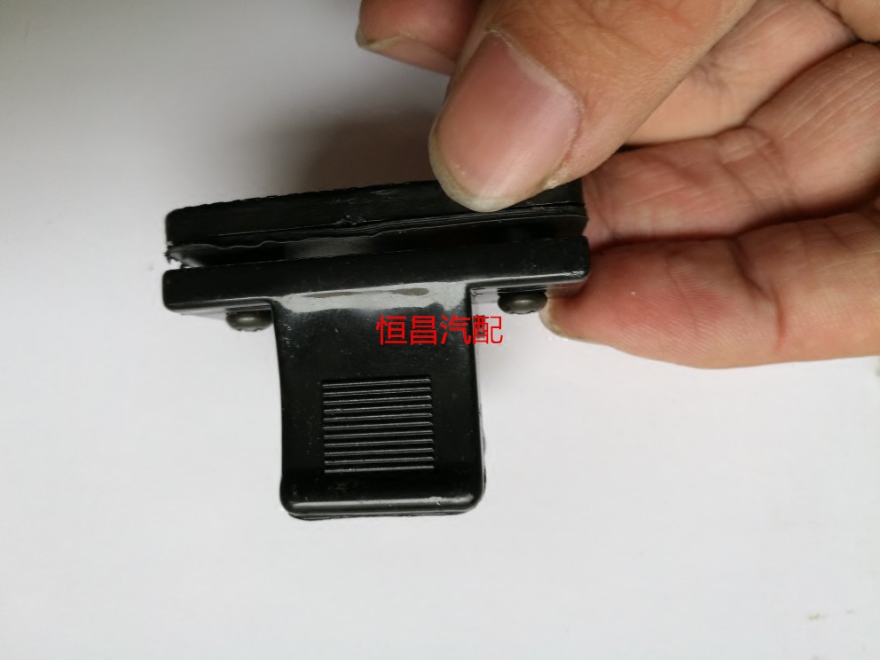 무료 배송 DONGFENG XIAOKANG K07K07SV27K06307 2 세대 후면 창 유리 버클 유리 잠금 장치