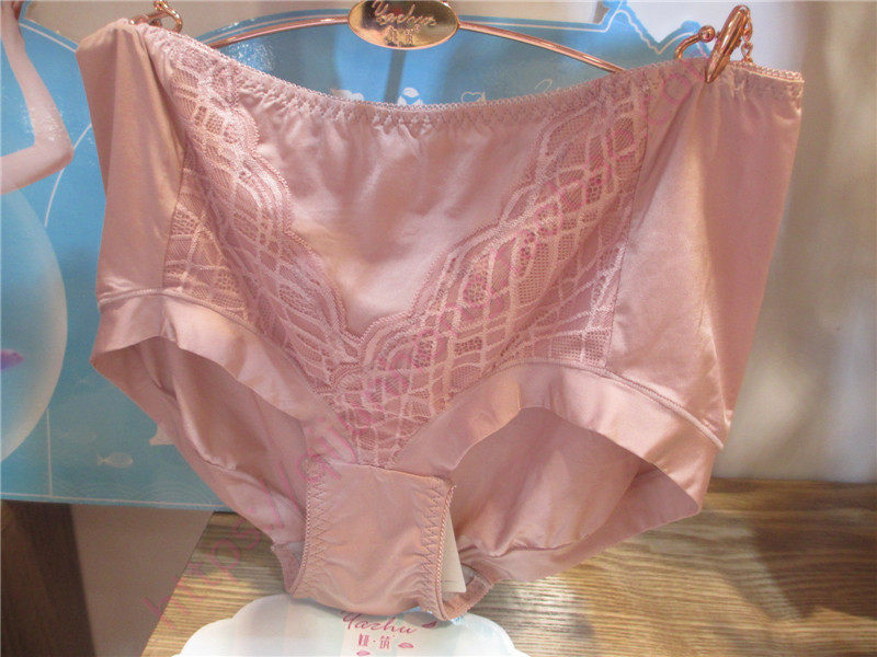 包邮娅筑T19中腰小平角舒适性感牛奶丝女式内裤(B19配套内裤),女士内衣/男士内衣/家居服,女三角裤,淘宝优惠券,粉丝福利购,淘宝优惠卷