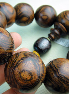 马狮麟海南黄花梨手串手链 30mm油梨鬼脸对眼海黄佛珠B663