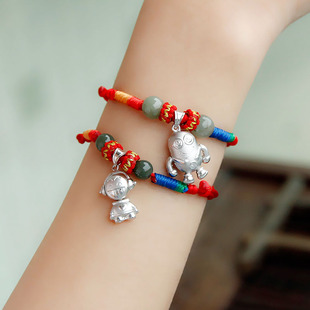 七彩童年 立体925银小黄人音乐宝宝翡翠玉珠红绳手链