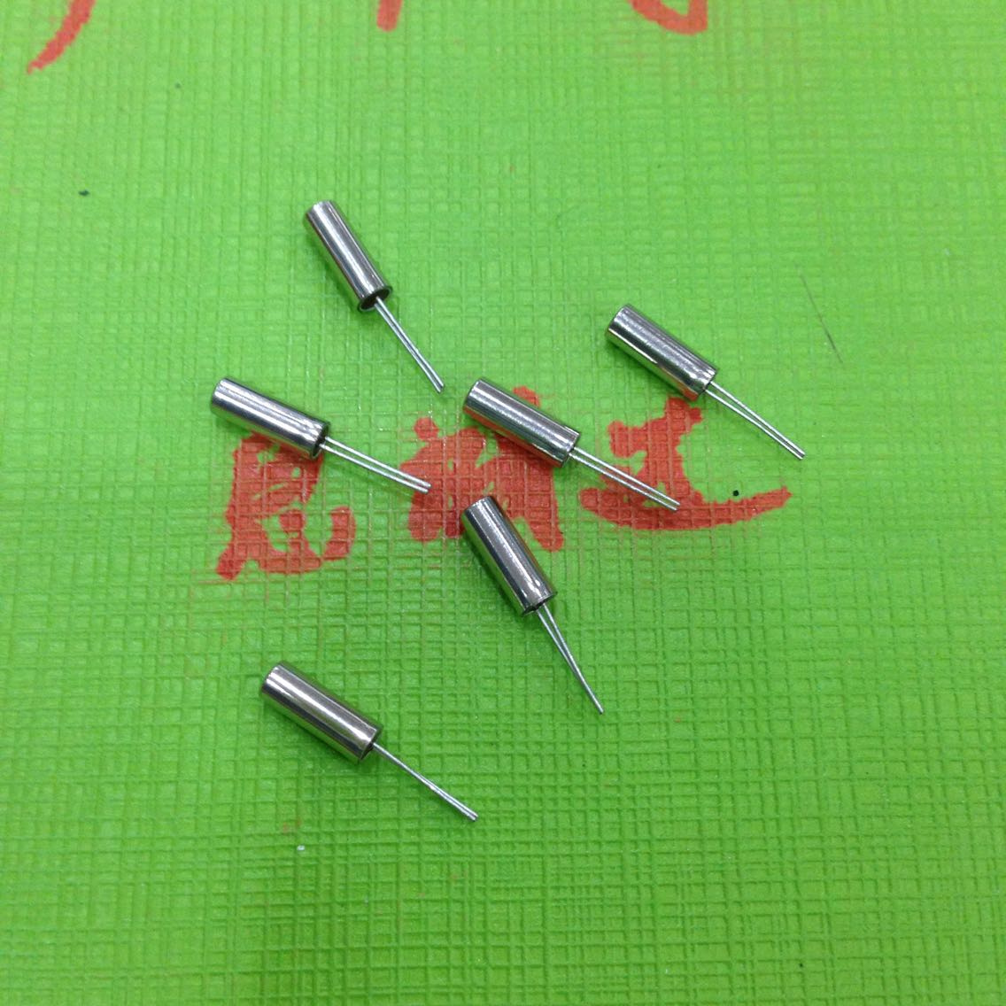 思誠達 3*8 圓柱 11.0592M 晶振 JU-308 圓型全新 20只6元