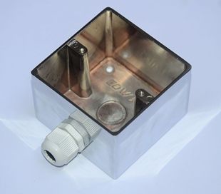 标准86X86底盒 合金插座底盒 可做外置电源做排插座 KING音响 COW