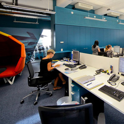 美式时尚办公室室内空间装修设计实景照片软装设计素材资料