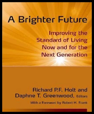 【预售】A Brighter Future: Improving the Standard of Livi