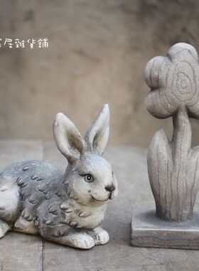 树脂雕刻花朵摆件古董娃娃