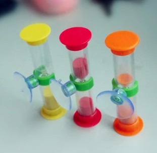 小孩不易碎塑料沙漏 耐摔1/2/3/5/10分钟吸盘沙漏计时器 礼品包邮