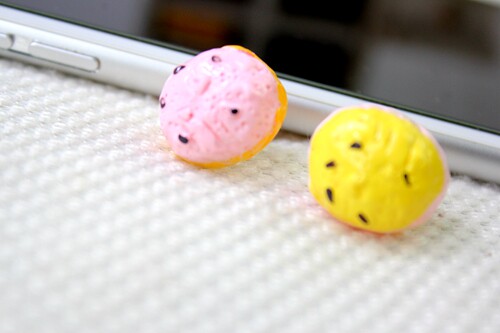 Connecteur pour téléphone portable - Ref 322303 Image 1