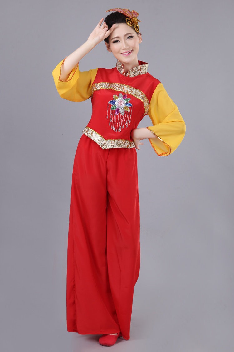 新款舞蹈服秧歌演出服服装扇子舞