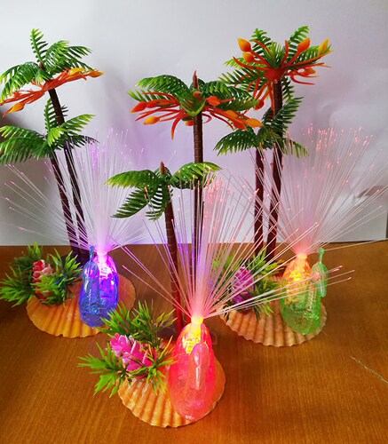 盘饰花草假花发光孔雀围边餐厅