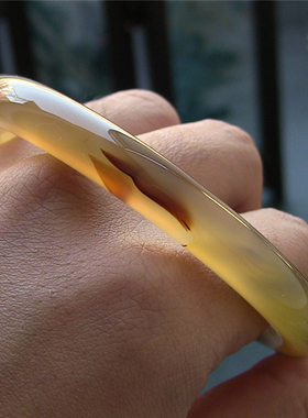 天然巴西玛瑙手镯复古水润通透悄