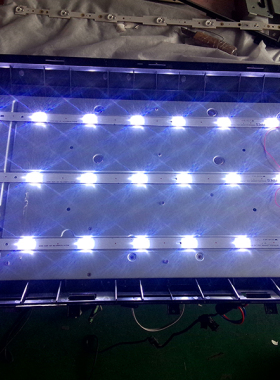 全新创维32E350E 32E320W 32E306C灯条 通用灯条8灯 3条一套特价