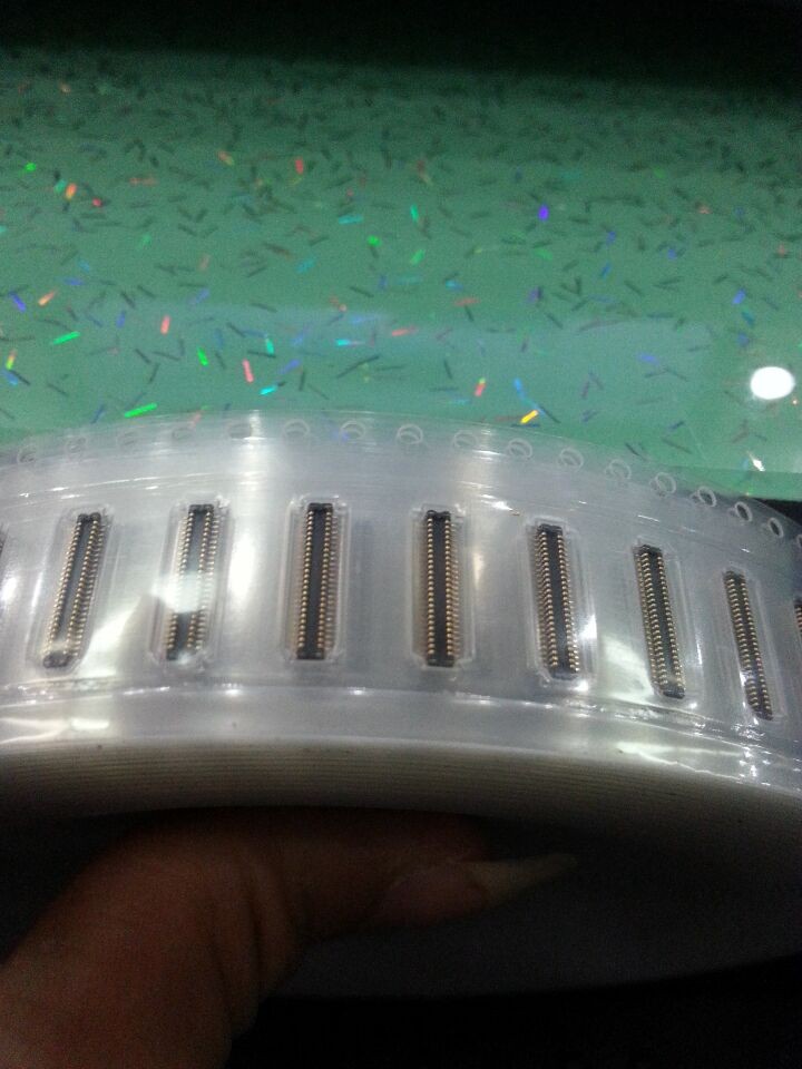 拍前请联系客服 电子元器件配套一站式,配套范围内:原厂订购 集成电路ic 二三极管 电容电阻电感 晶振 LED 万用板 连接器接插件 微动开关按键开关 杜邦线 等电子元件. 您所提供的型号或者BOM，我们团队会全力以赴 快捷,合理,坦诚,诚信的为您解决品种太多,怕买不到正品,高价格等一系列问题