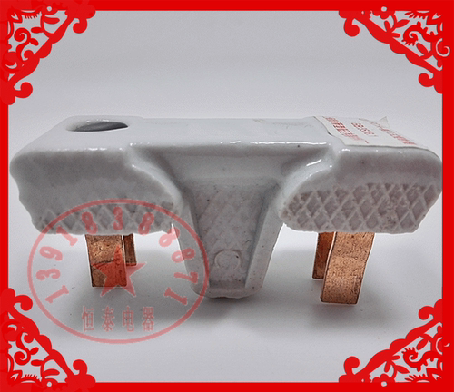 RC1A-10A 上插 380v 需要保险丝5元一卷 陶瓷插为易碎品,偏远地区请发物流 本公司供应RC1系列家用保险丝座 瓷插 白料 半封闭插入式熔断器，规格有RC1-10A、15A、30A、60A、100A、200A！