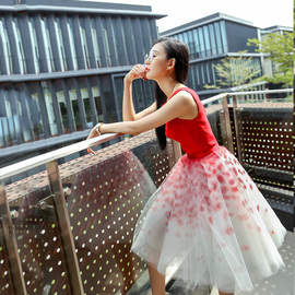 欧洲站女装2017套装大红色无袖，a字网纱，连衣裙蓬蓬裙中长裙