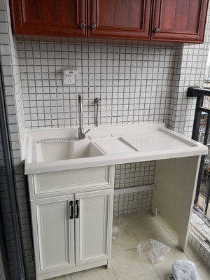 真实使用感受求助下帝宏卫浴怎么样呢,质量差不差呢,属于几线品牌