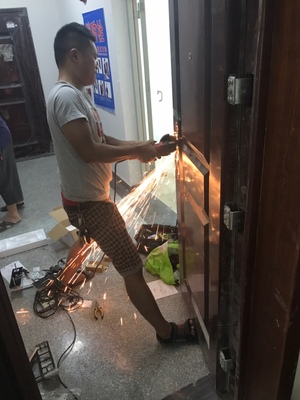 德施曼小嘀t510家用云防盗门锁怎么样？多人被骗了？事件真相是？
