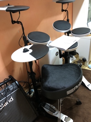 来诉说下Roland罗兰电子鼓怎么样，确实是非常好用吗？