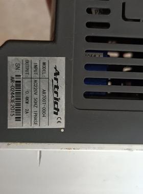 议价威纶通变频器AR700T-0004，共有2台成色如图包好
