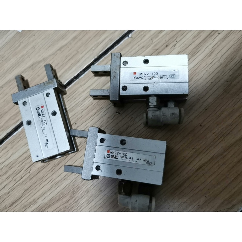 议价SMC-MHZ2-16S手指气缸，包好，照片就是实物，3