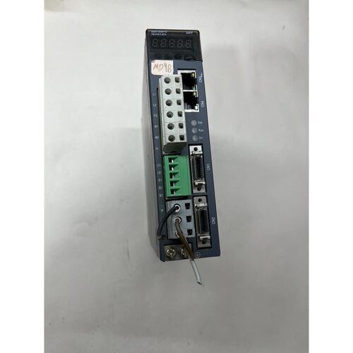 议价埃斯顿伺服驱动器PNET-02AEA-EC实物图，成色如