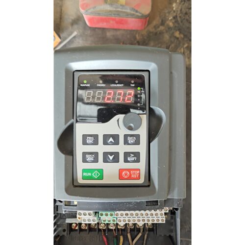 议价英威腾变频器GD12-5R5G-4 5.5KW实物拍摄